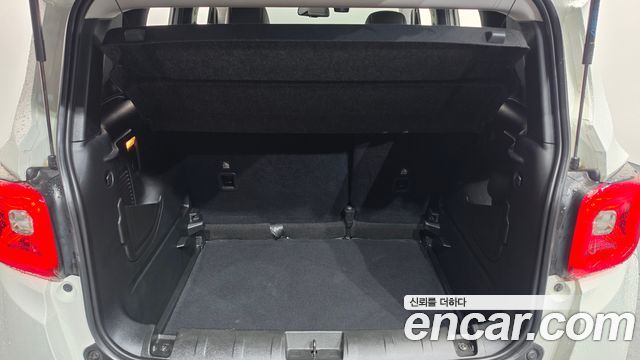 Jeep Renegade 2.4 Limited 2020 — фото 18