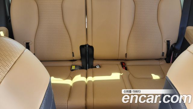 Kia Carnival (IV) Gasoline 7-Seater Signature 2023 — фото 10