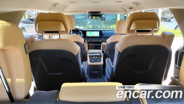 Kia Carnival (IV) Gasoline 7-Seater Signature 2023 — фото 17