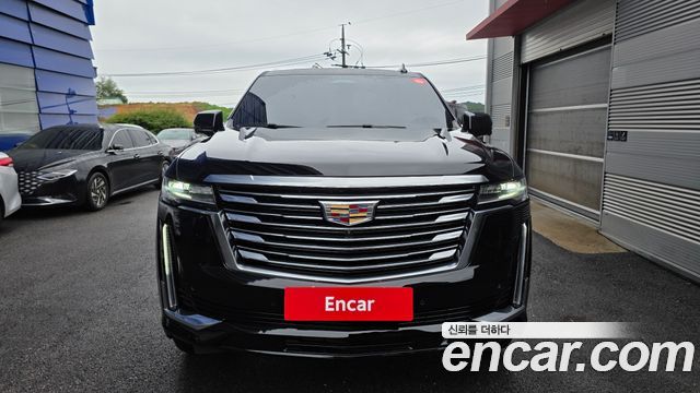 Cadillac Escalade (V) 6.2 ESV ESV Premium Luxury Platinum 2022 — фото 3