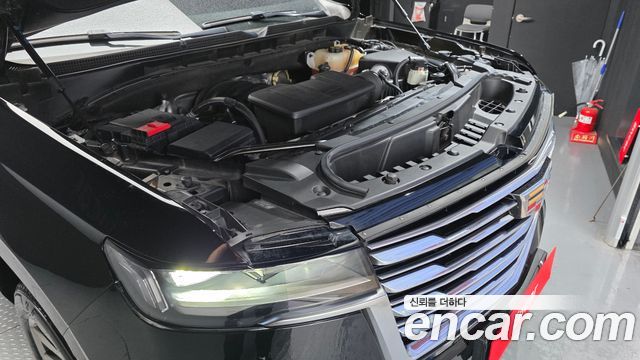 Cadillac Escalade (V) 6.2 ESV ESV Premium Luxury Platinum 2022 — фото 6