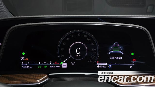 Cadillac Escalade (V) 6.2 ESV ESV Premium Luxury Platinum 2022 — фото 8