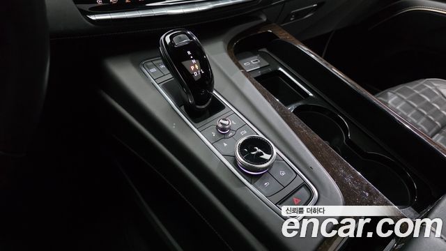 Cadillac Escalade (V) 6.2 ESV ESV Premium Luxury Platinum 2022 — фото 9