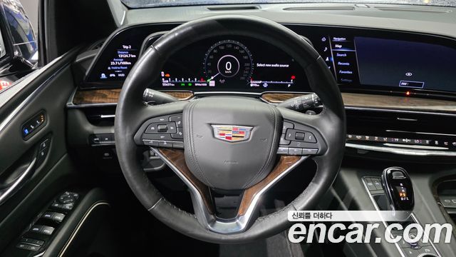 Cadillac Escalade (V) 6.2 ESV ESV Premium Luxury Platinum 2022 — фото 13