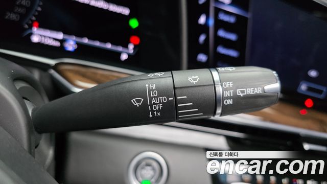 Cadillac Escalade (V) 6.2 ESV ESV Premium Luxury Platinum 2022 — фото 28