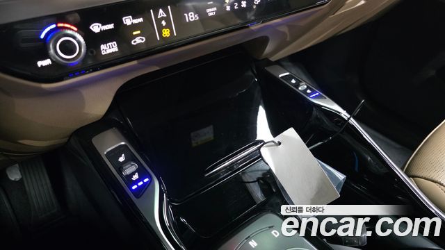 Kia Sorento (IV) HEV 1.6 2WD Prestige 2025 — фото 18