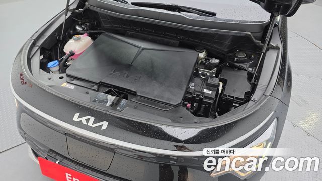 Kia Niro EV Air 2023 — фото 6