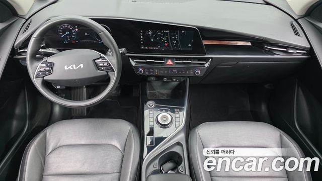 Kia Niro EV Air 2023 — фото 7