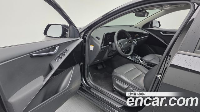 Kia Niro EV Air 2023 — фото 10