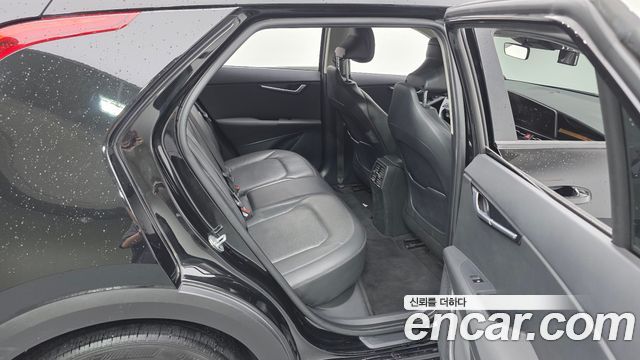 Kia Niro EV Air 2023 — фото 11