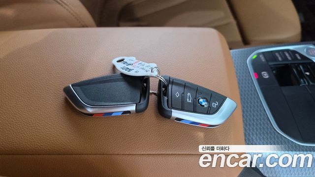 BMW 3 Series (G20) 320i M Sport 2024 — фото 16