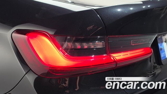 BMW 3 Series (G20) 320i M Sport 2024 — фото 23
