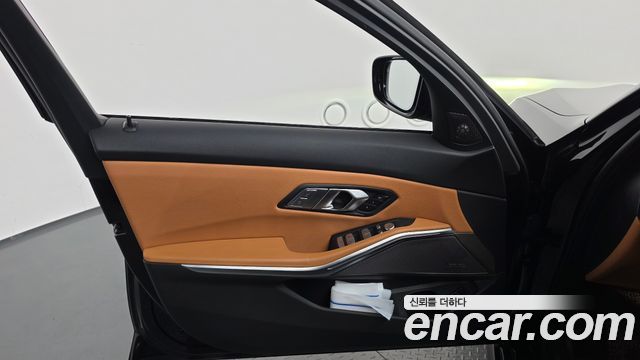 BMW 3 Series (G20) 320i M Sport 2024 — фото 24