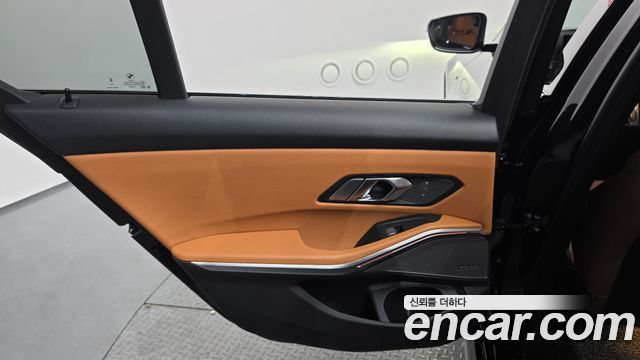 BMW 3 Series (G20) 320i M Sport 2024 — фото 25