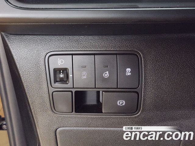Hyundai Staria Cargo 5-Seater Modern 2024 — фото 15