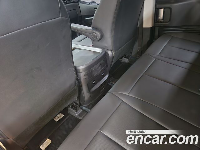 Hyundai Staria Cargo 5-Seater Modern 2024 — фото 19