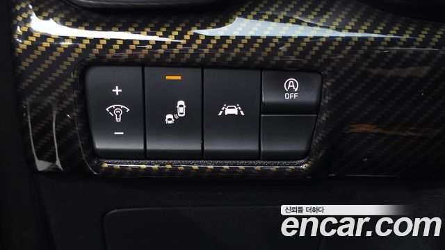 Kia Sportage The Bold Diesel 2.0 2WD Prestige 2020 — фото 18