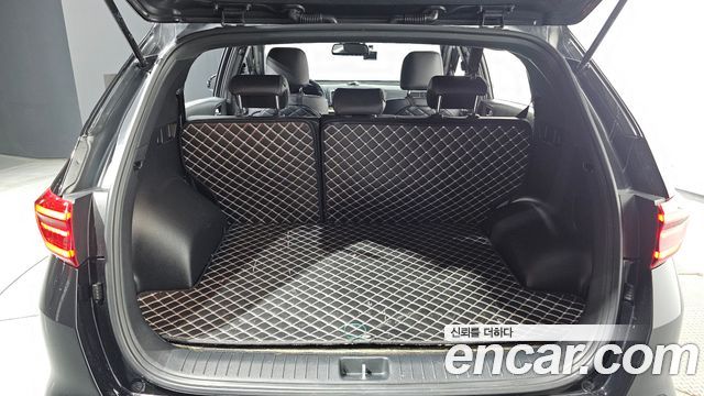 Kia Sportage The Bold Diesel 2.0 2WD Prestige 2020 — фото 31