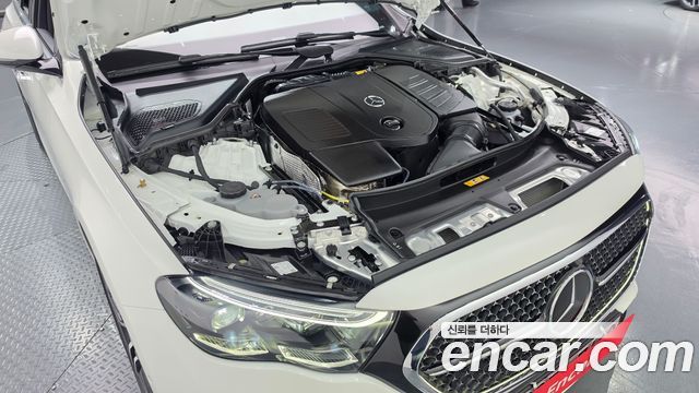 Mercedes-Benz E-Class (W214) E300 4MATIC AMG Line 2024 — фото 6
