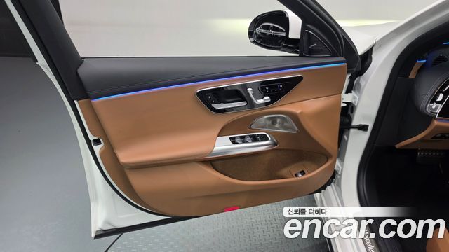 Mercedes-Benz E-Class (W214) E300 4MATIC AMG Line 2024 — фото 30
