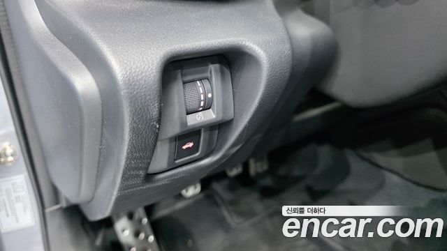 Toyota GR86 2.4 Premium 2023 — фото 17