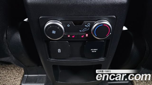 Ford Explorer (VI) 2.3 LimIted 4WD 2020 — фото 18