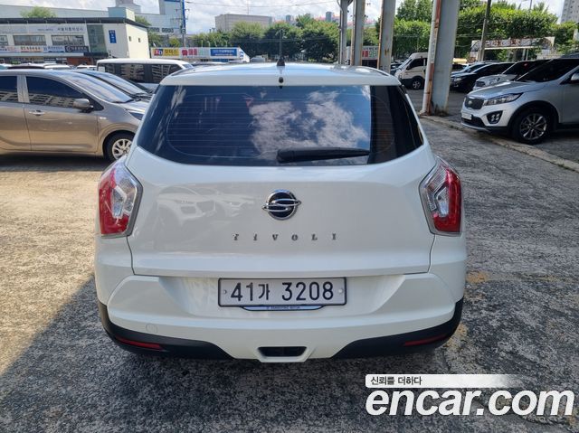 KG Mobility (SsangYong) Tivoli Diesel TX 2WD 2017 — фото 4