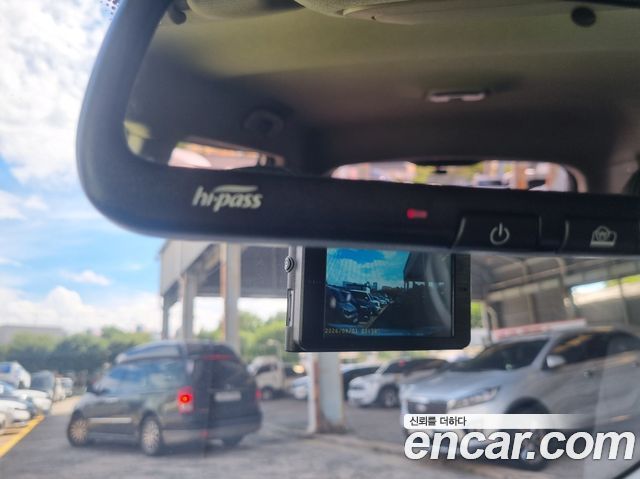 KG Mobility (SsangYong) Tivoli Diesel TX 2WD 2017 — фото 20