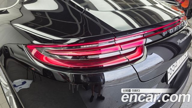 Porsche Panamera (971) 4.0 Turbo 2017 — фото 23