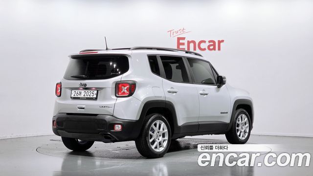Jeep Renegade 2.4 Limited 2019 — фото 2