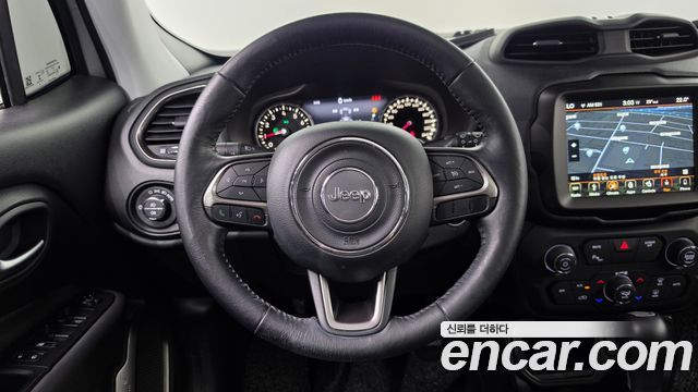 Jeep Renegade 2.4 Limited 2019 — фото 13