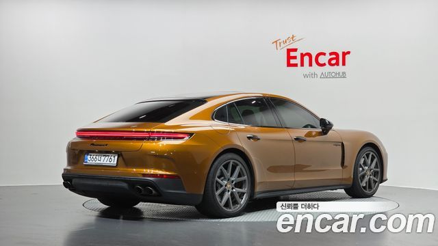 Porsche Panamera (976) 2.9 AWD E-Hybrid 2025 — фото 2