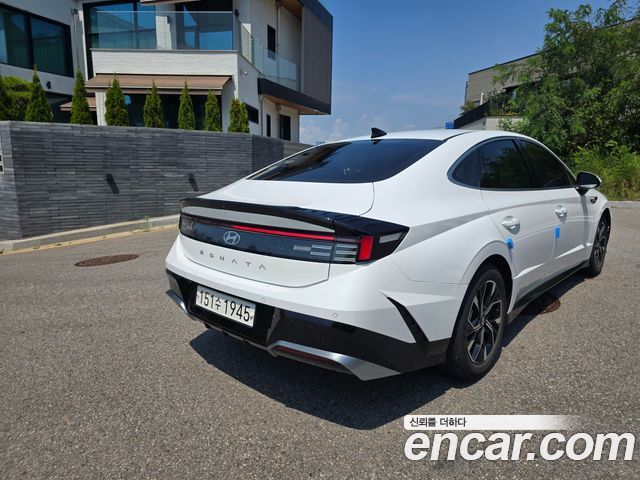 Hyundai Sonata The Edge (DN8) 2.0 Premium 2024 — фото 2