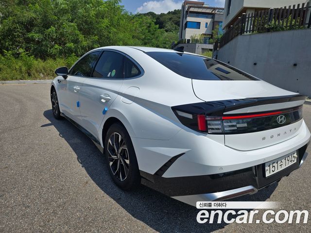 Hyundai Sonata The Edge (DN8) 2.0 Premium 2024 — фото 4