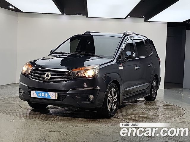KG Mobility (SsangYong) Korando Turismo 4WD GT 9-seater