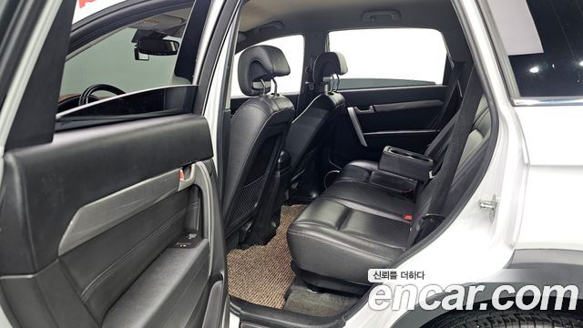 Chevrolet Captiva 2WD LTZ 2016 — фото 11
