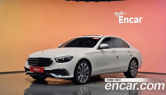 Mercedes-Benz E-Class (W213) E300e 4MATIC Exclusive