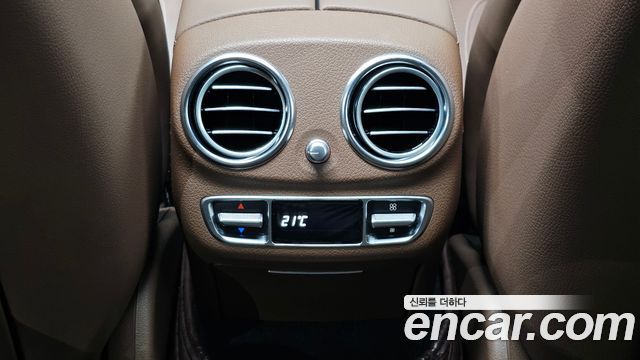 Mercedes-Benz E-Class (W213) E300e 4MATIC Exclusive 2023 — фото 29
