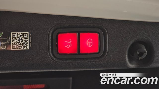 Mercedes-Benz E-Class (W213) E300e 4MATIC Exclusive 2023 — фото 36