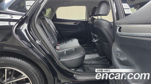 Hyundai Grandeur (IG) 3.0 LPi (Taxi) example 2020 — фото 11