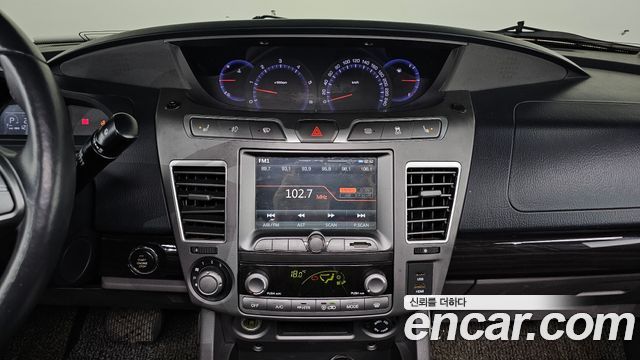 KG Mobility (SsangYong) Korando Turismo 4WD RX 9-seater 2016 — фото 14