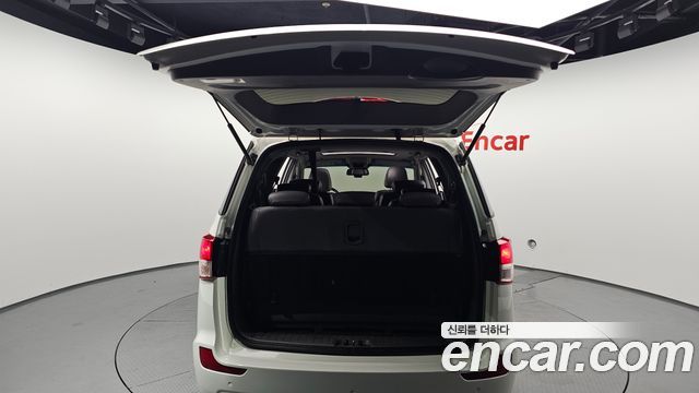 KG Mobility (SsangYong) Korando Turismo 4WD RX 9-seater 2016 — фото 20