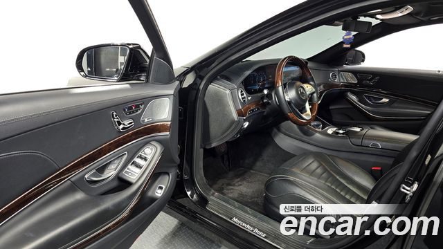 Mercedes-Benz S-Class (W222) S560L 4MATIC 2019 — фото 10