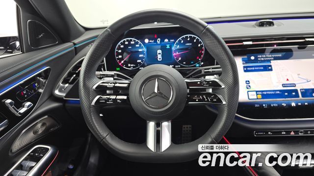 Mercedes-Benz E-Class (W214) E300 4MATIC AMG Line 2025 — фото 13