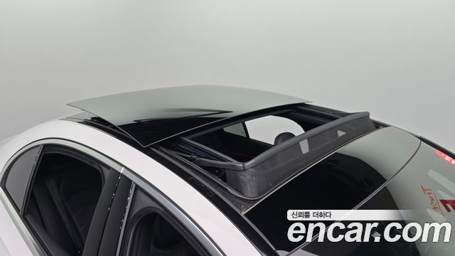 Mercedes-Benz E-Class (W214) E300 4MATIC AMG Line 2025 — фото 20