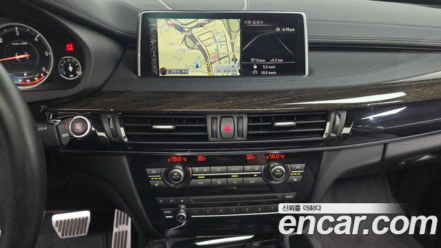 BMW X6 (F16) xDrive 30d 2016 — фото 16