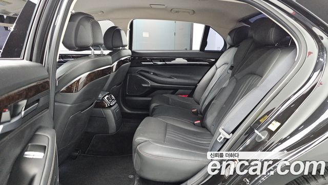 Genesis G90 3.8 AWD Premium Luxury 2019 — фото 26