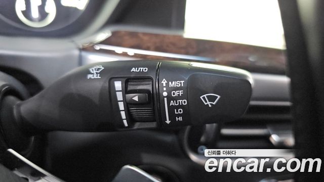 Genesis G90 3.8 AWD Premium Luxury 2019 — фото 28