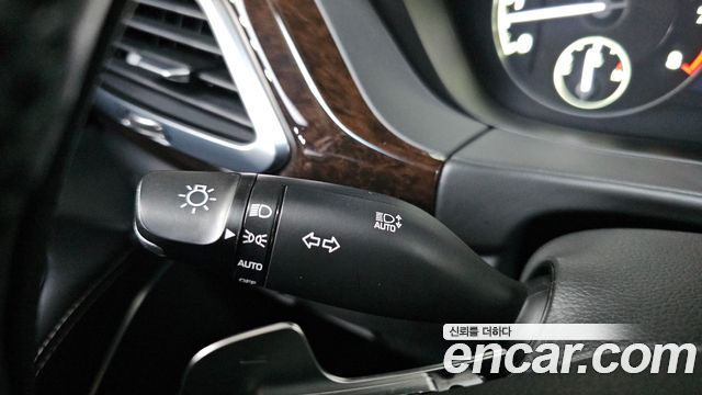 Genesis G90 3.8 AWD Premium Luxury 2019 — фото 29