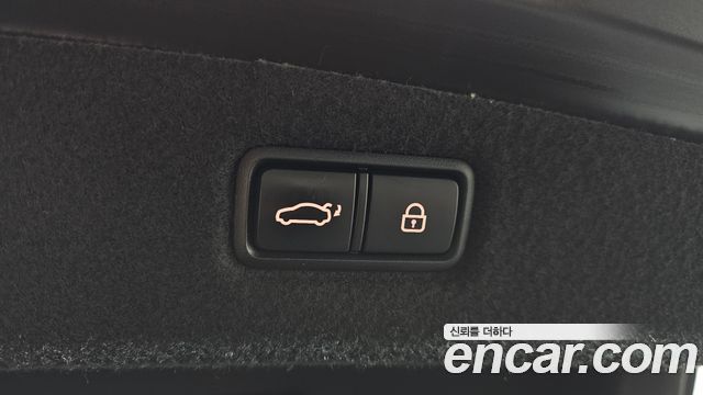 Genesis G90 3.8 AWD Premium Luxury 2019 — фото 36